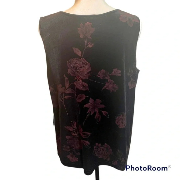 VINTAGE 90’ss. NWT’s. Vintage Studio velour floral sleeveless top - Picture 6 of 11